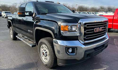 An image of a classic body style 2019 GMC Sierra HD truck